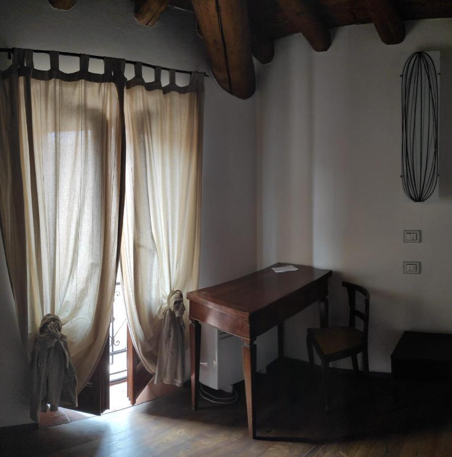 Centro Storico Bed and Breakfast Chiari Εξωτερικό φωτογραφία